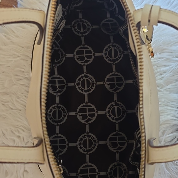 Henri Bendel Cream Sachel Tote with Gold Charm - Picture 6 of 8